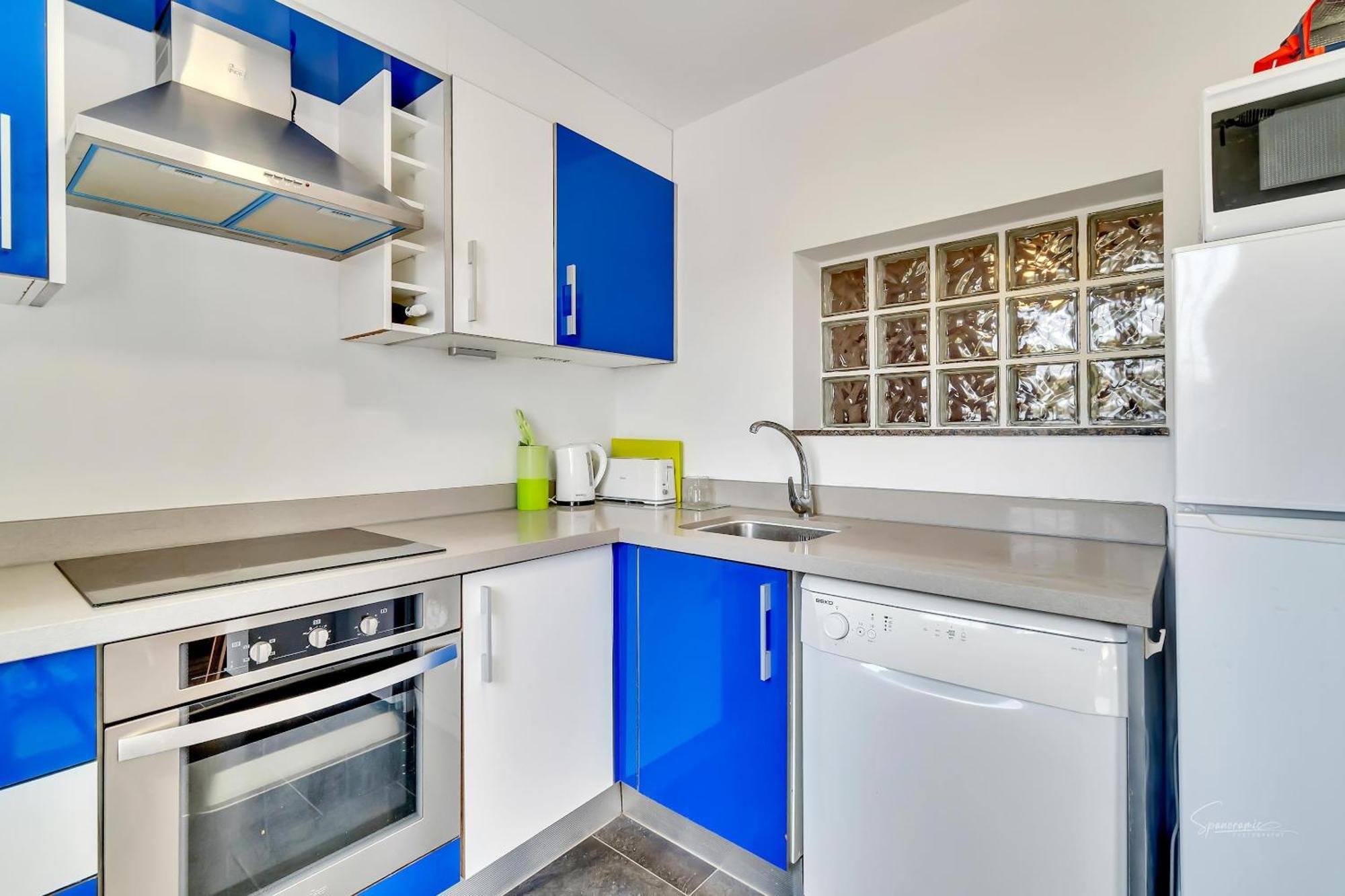 Casa Primera By Aldertons เบนิสซา ภายนอก รูปภาพ